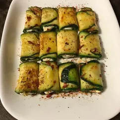 🇮🇹 Rotolo di zucchine - Рулетики из цукини с мягким сыром