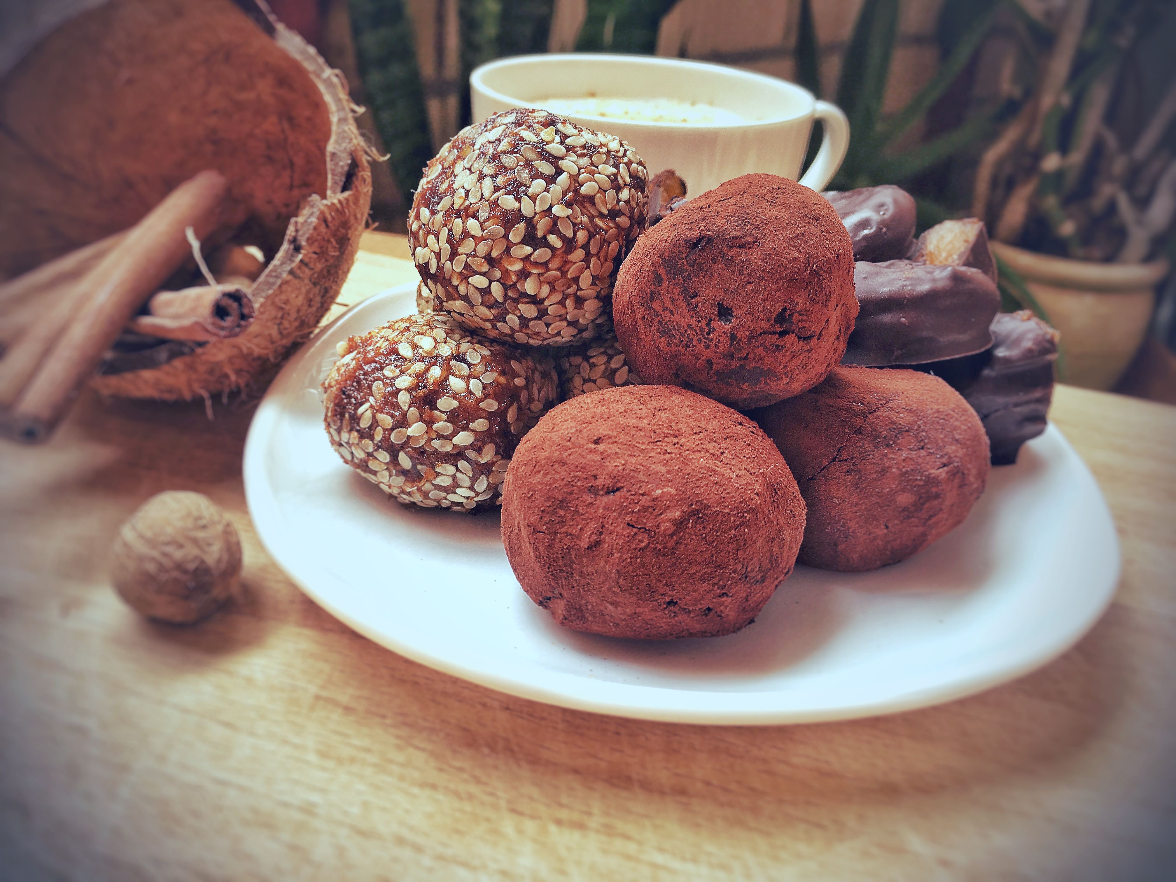 Конфеты из сухофруктов