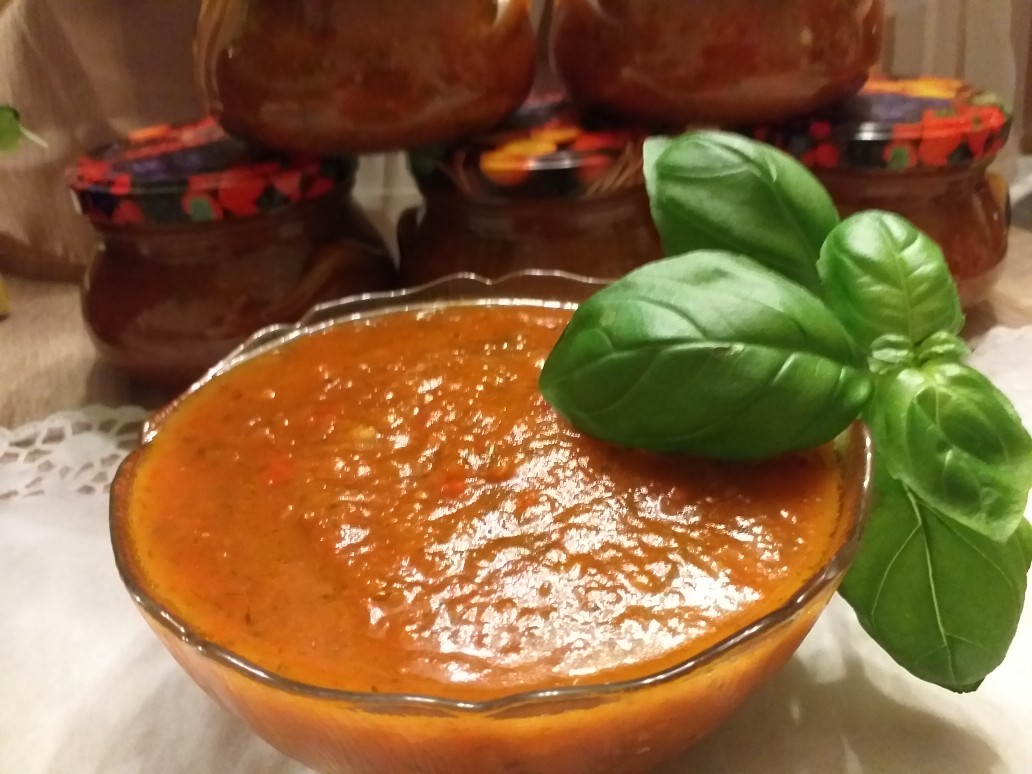 Томатно - баклажановый соус