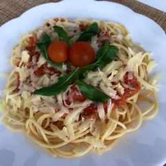 🍀Спагетти с томатным соусом🍝🍀