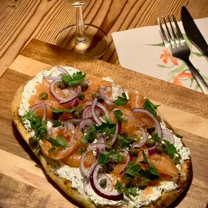 Пицца с рыбой, грибами и зеленым горошком рецепт – Итальянская кухня: Паста и пицца. «Еда»