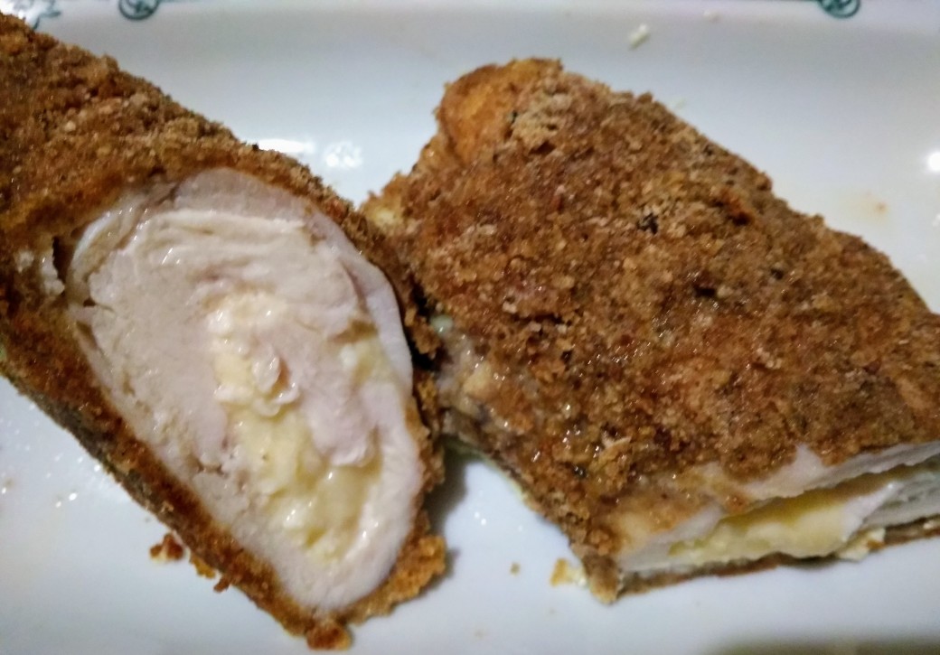 Куриные рулетики с сыром в духовке
