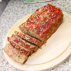 Хлеб, бездрожжевой, безмучной, но очень вкусный🍞
⠀