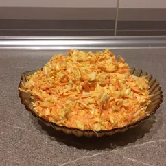 Простой салат с морковью и сыром.👍😋😋