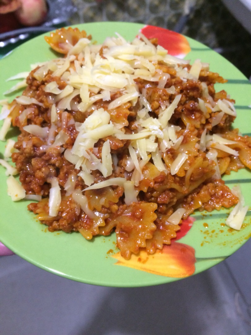 Спагетти с фаршем в духовке