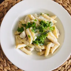 Паста с курицей и сладким перцем🌶🧀🍝