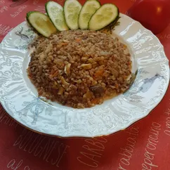 Гречка с грибами и овощами