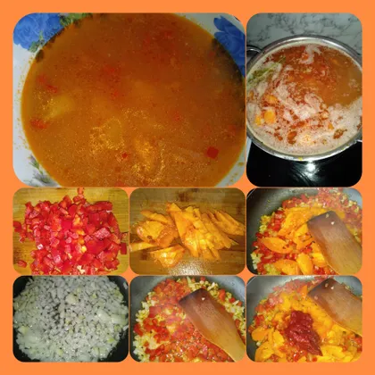 Куриный суп с рисом и красным болгарским перцем