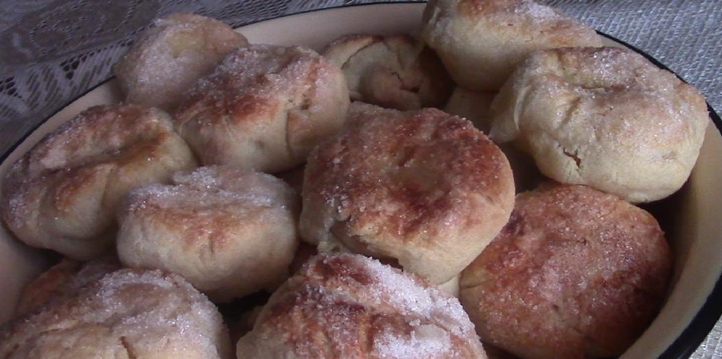Яблочные булочки