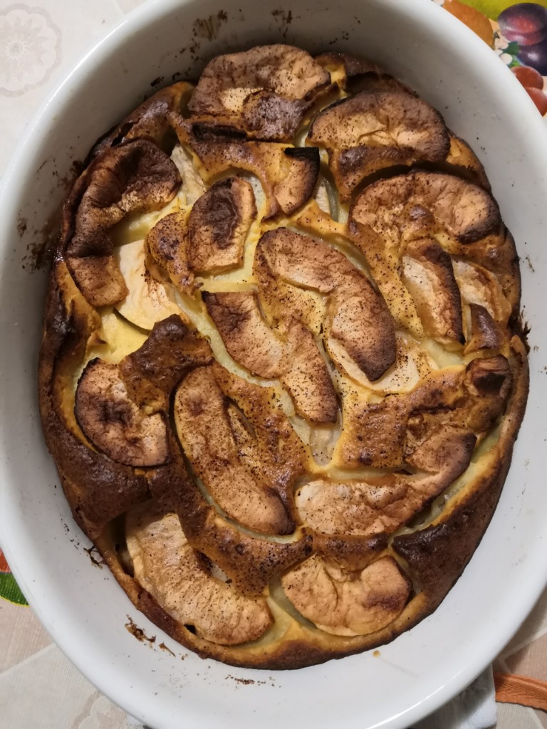 Пирог с творогом и яблоками: пошаговый рецепт