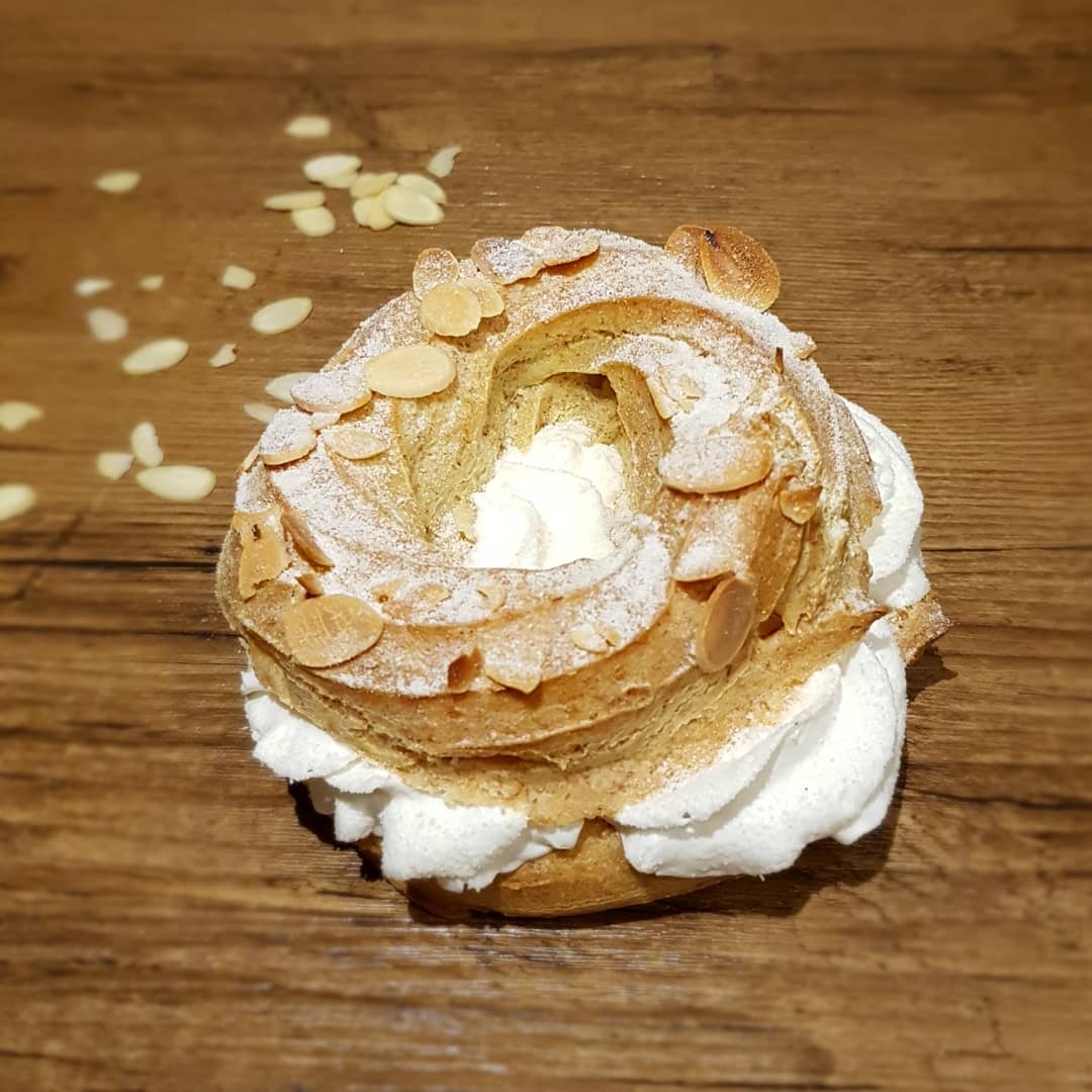 Le Paris Brest десерт