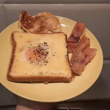 Сандвич на завтрак