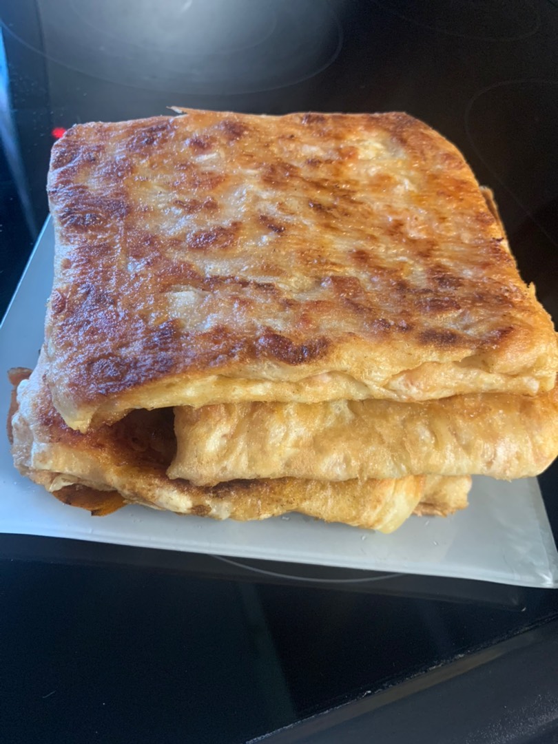 Лаваш с сыром и ветчиной