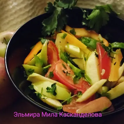 Салат из помидоров и болгарского перца