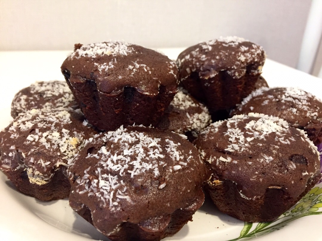 Шоколадные кексы с жидкой шоколадной начинкой — рецепты с пошаговыми фото и видео