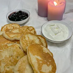 Оладушки на кефире с манкой🥞