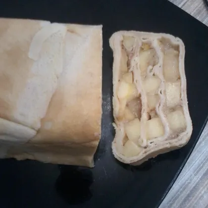 Масленица. Блинный торт с карамелизированными яблоками