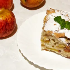 Пышная, нежная шарлотка🍎 с хрустящей корочкой🍏