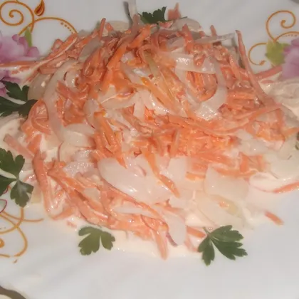 Морковно-луковый салат