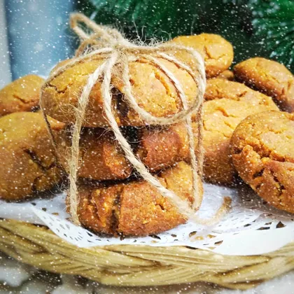 Веганское имбирное печенье с арахисовой пастой