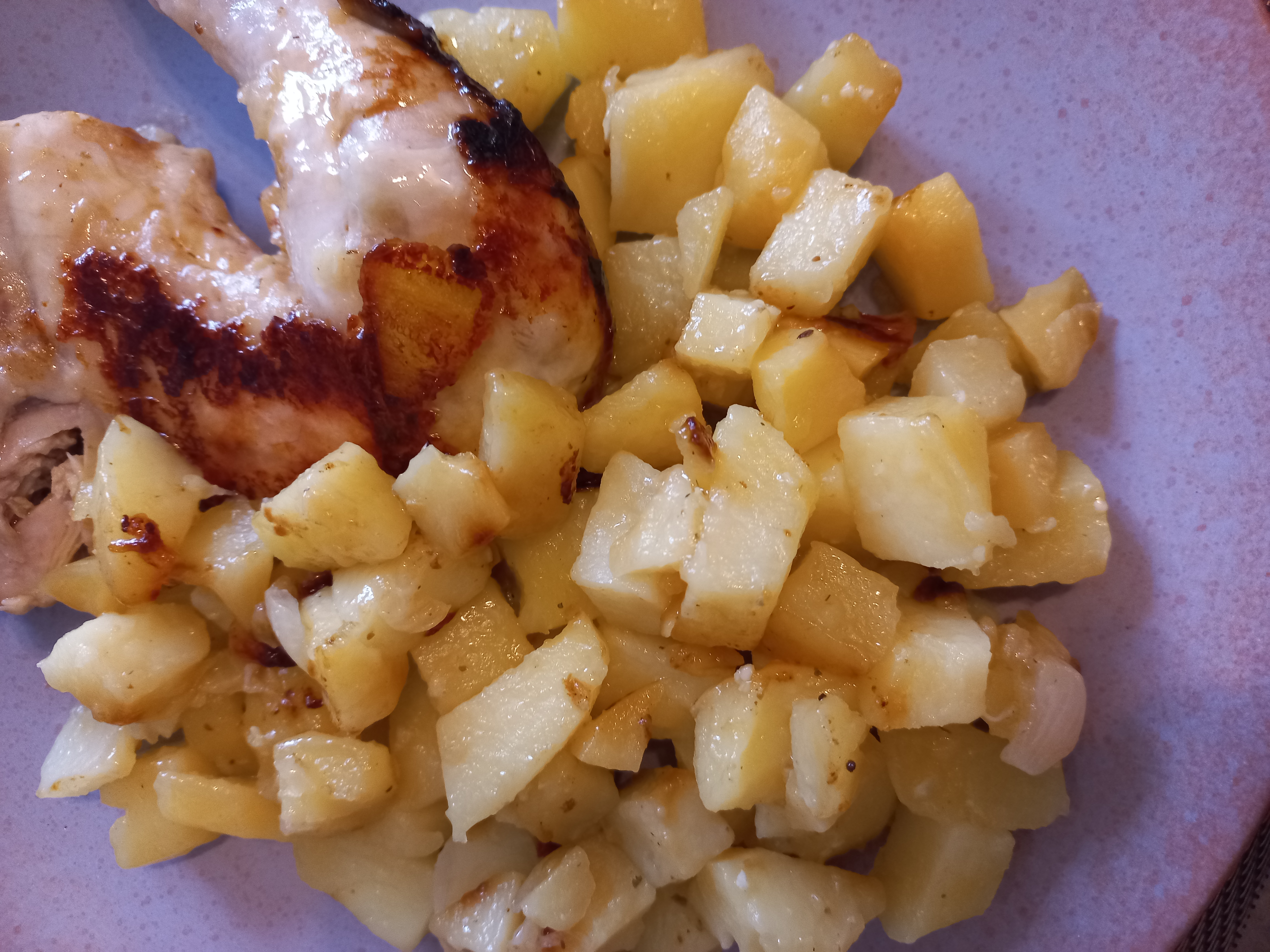Курица с картошкой в духовке или в мультиварке