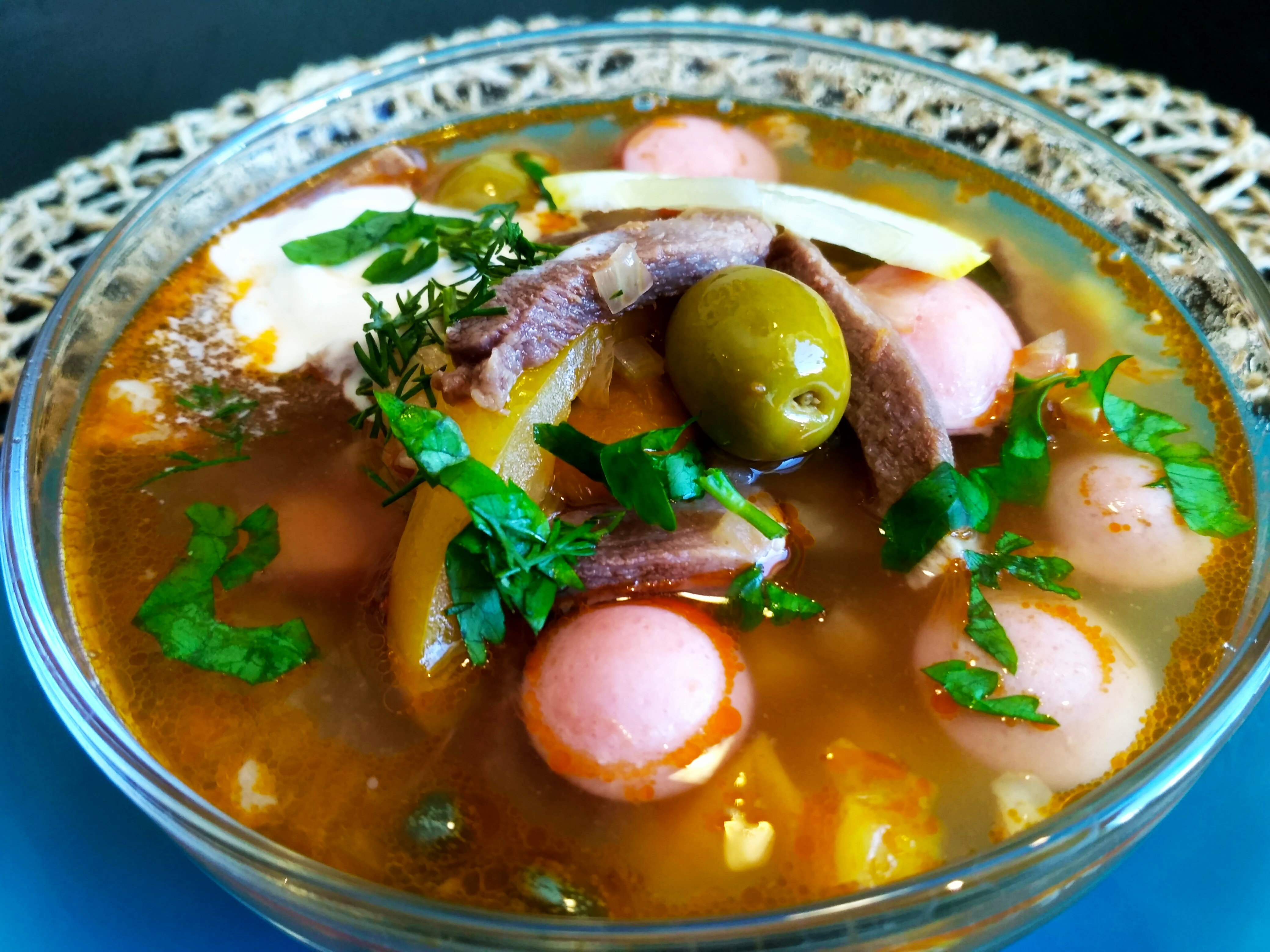 Очень мясная солянка