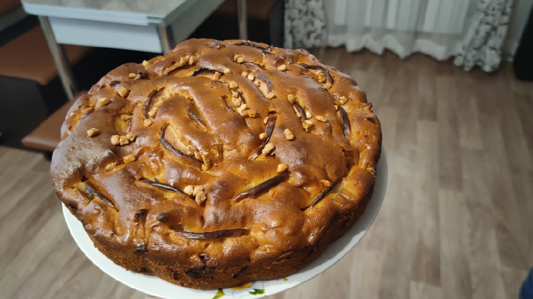 Шарлотка воздушная
