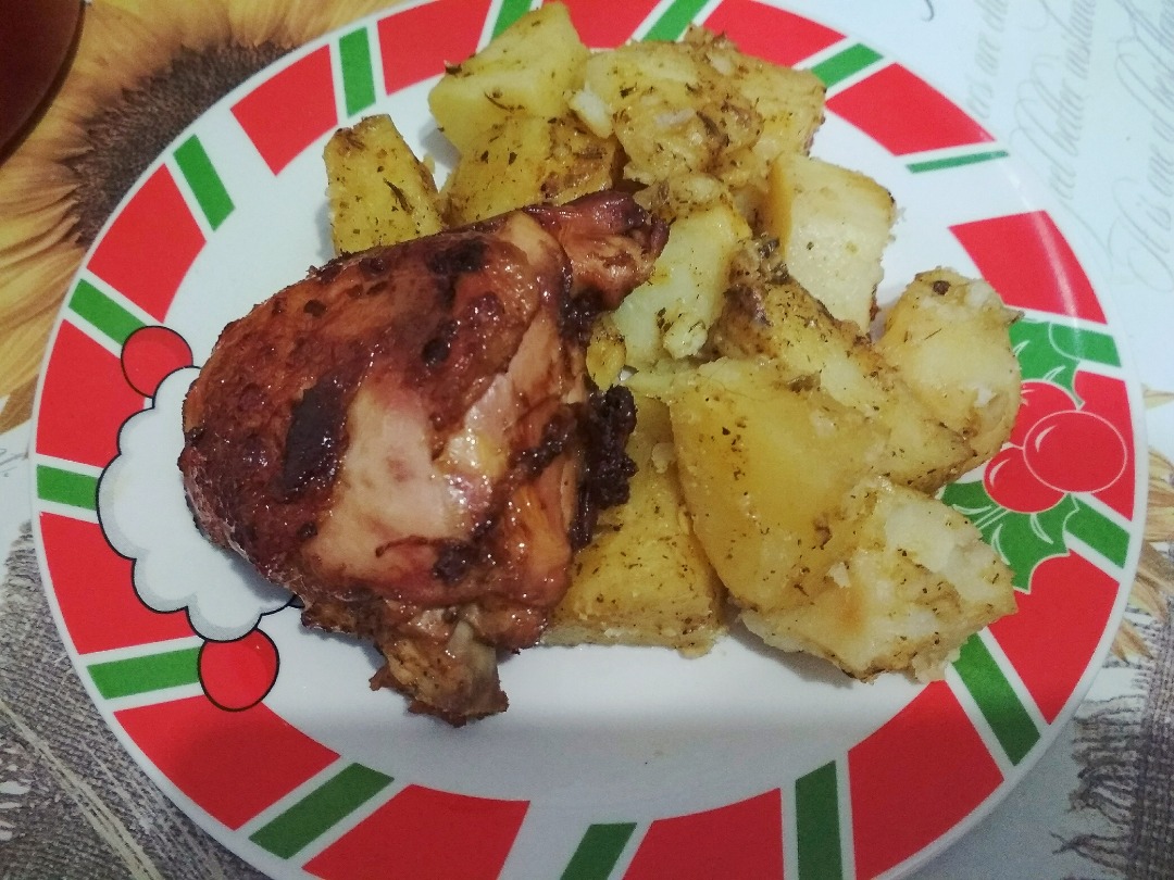 Куриные бедрышки жаренные на сковороде: пошаговый рецепт с фото