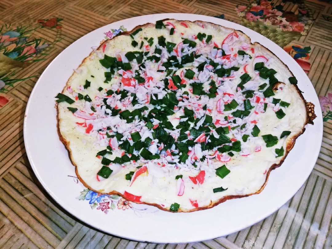 Омлет с крабовыми палочками, зеленым луком и сыром – простой и вкусный рецепт с фото (пошагово)