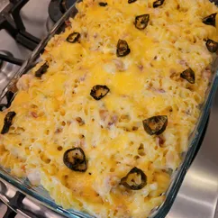Запеканка с курицей и перцем халапеньо