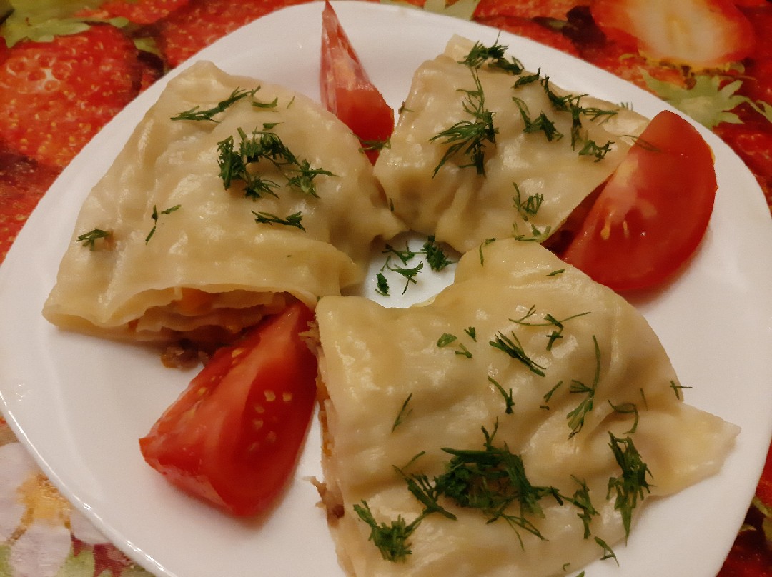 Ханум с начинкой из мясного фарша и тыквы