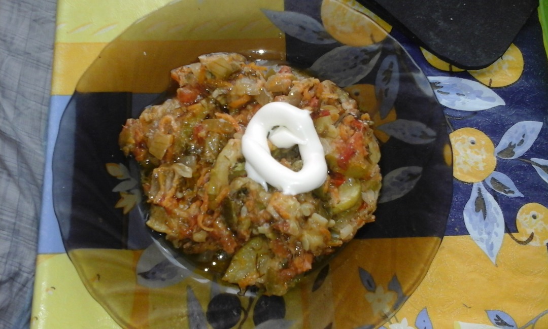 Кабачки с овощами
