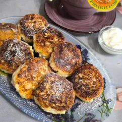 Домашние сырники! Нежная творожная начинка и хрустящая корочка