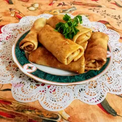 Заварные блины на молоке с начинкой из мясного фарша