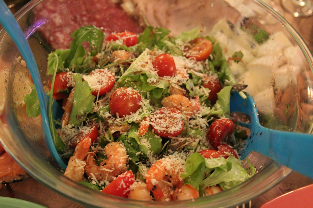 Салат с помидорами черри – пошаговый рецепт приготовления с фото