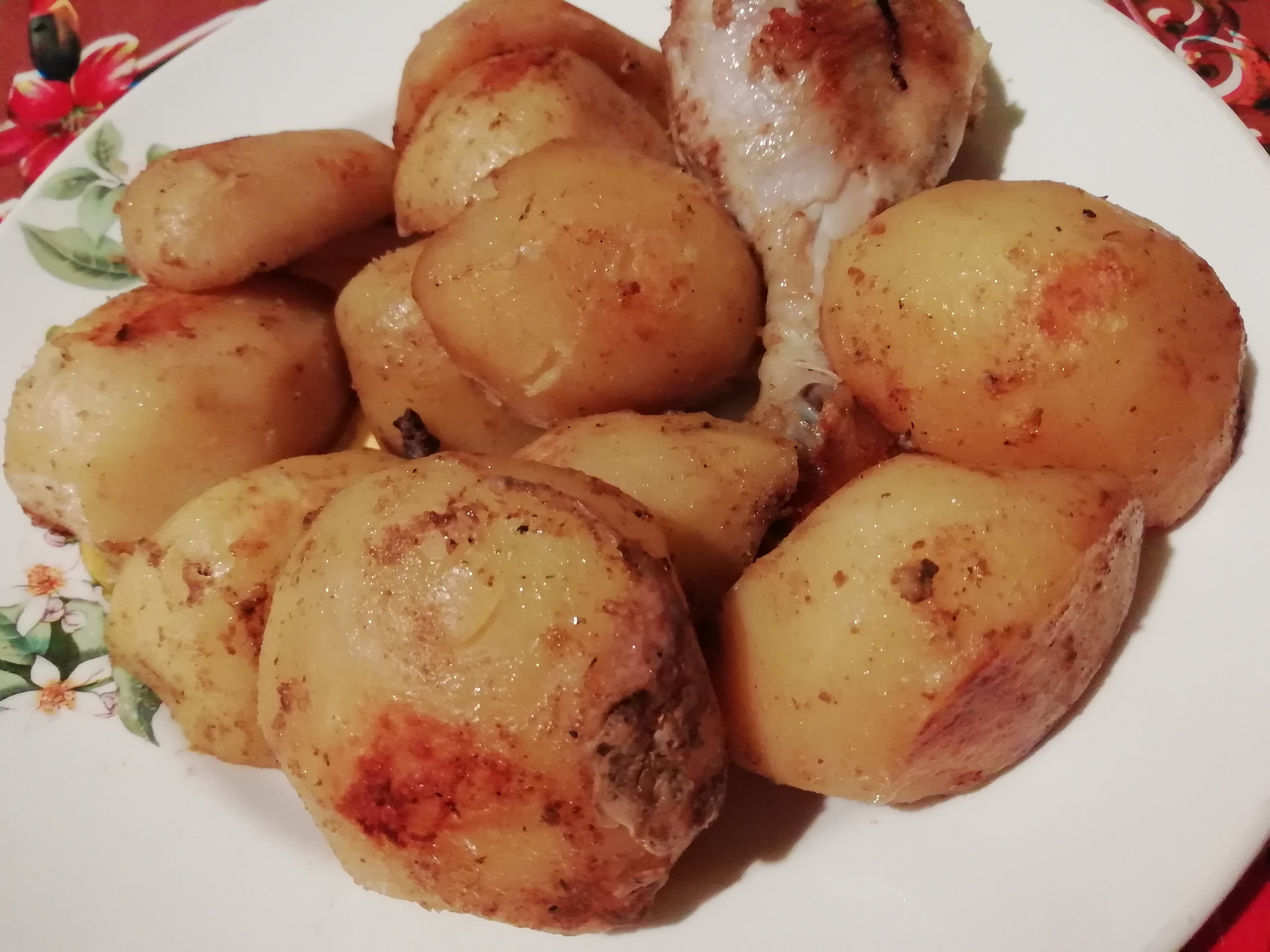 Картошка с голенями