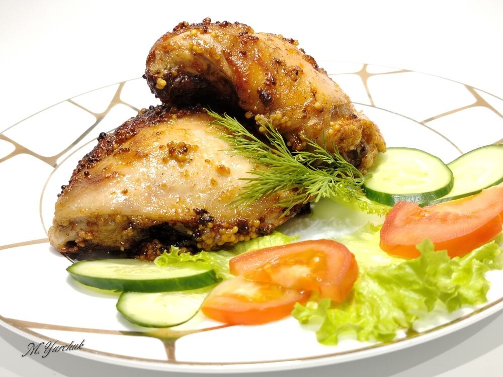 Сочные куриные бедра в аэрогриле