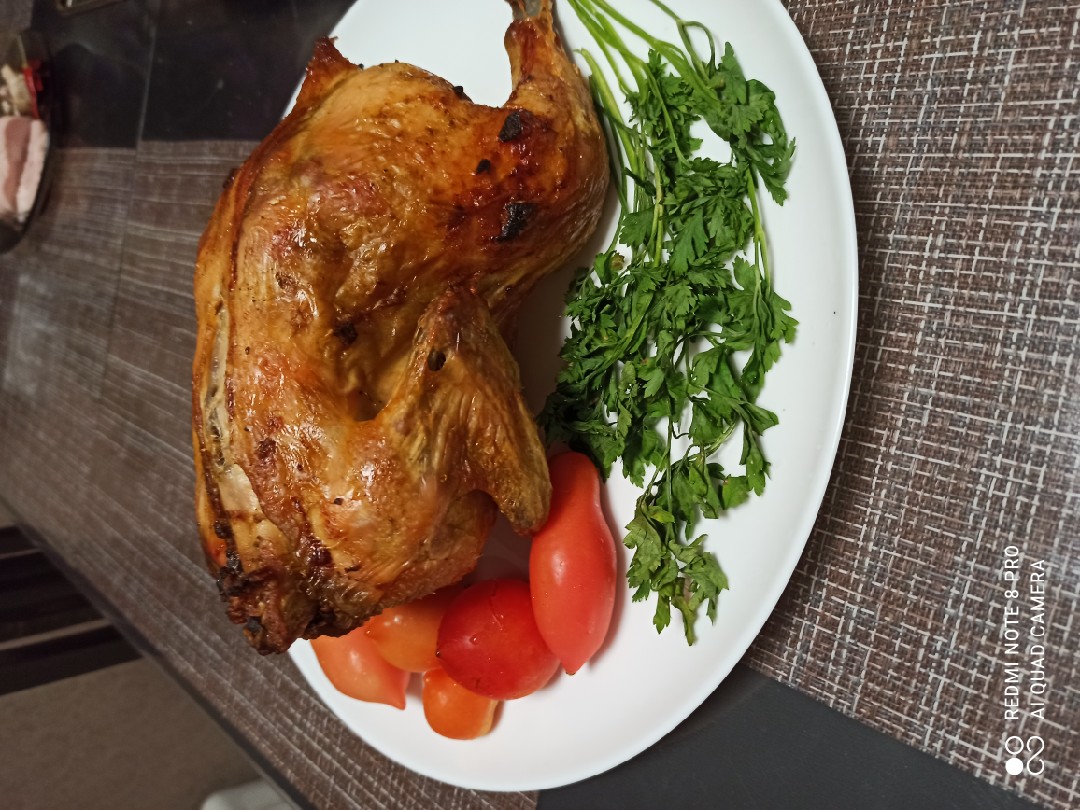 Сочная курочка на бутылке