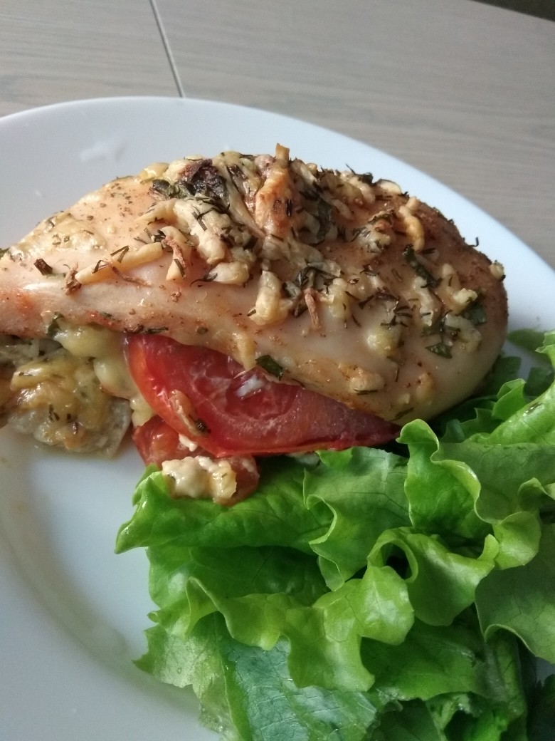 Куриная грудка с начинкой