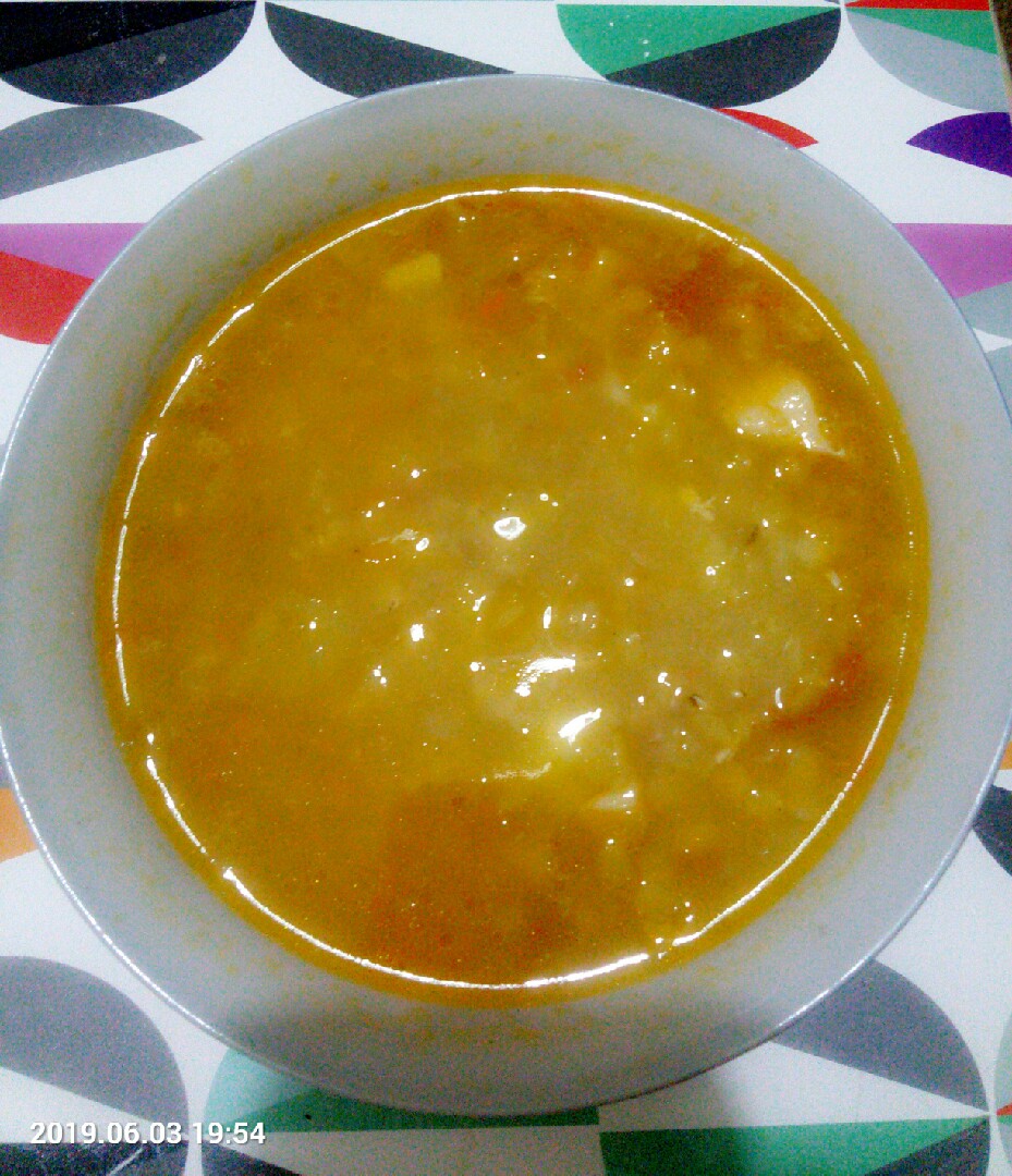 Суп из красной чечевицы с томатом