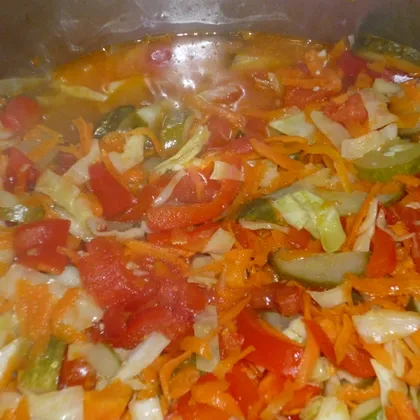 Овощной консервированный салат  "Лето" 