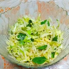 🥗Салат из чёрной редьки с сельдереем и яблоком