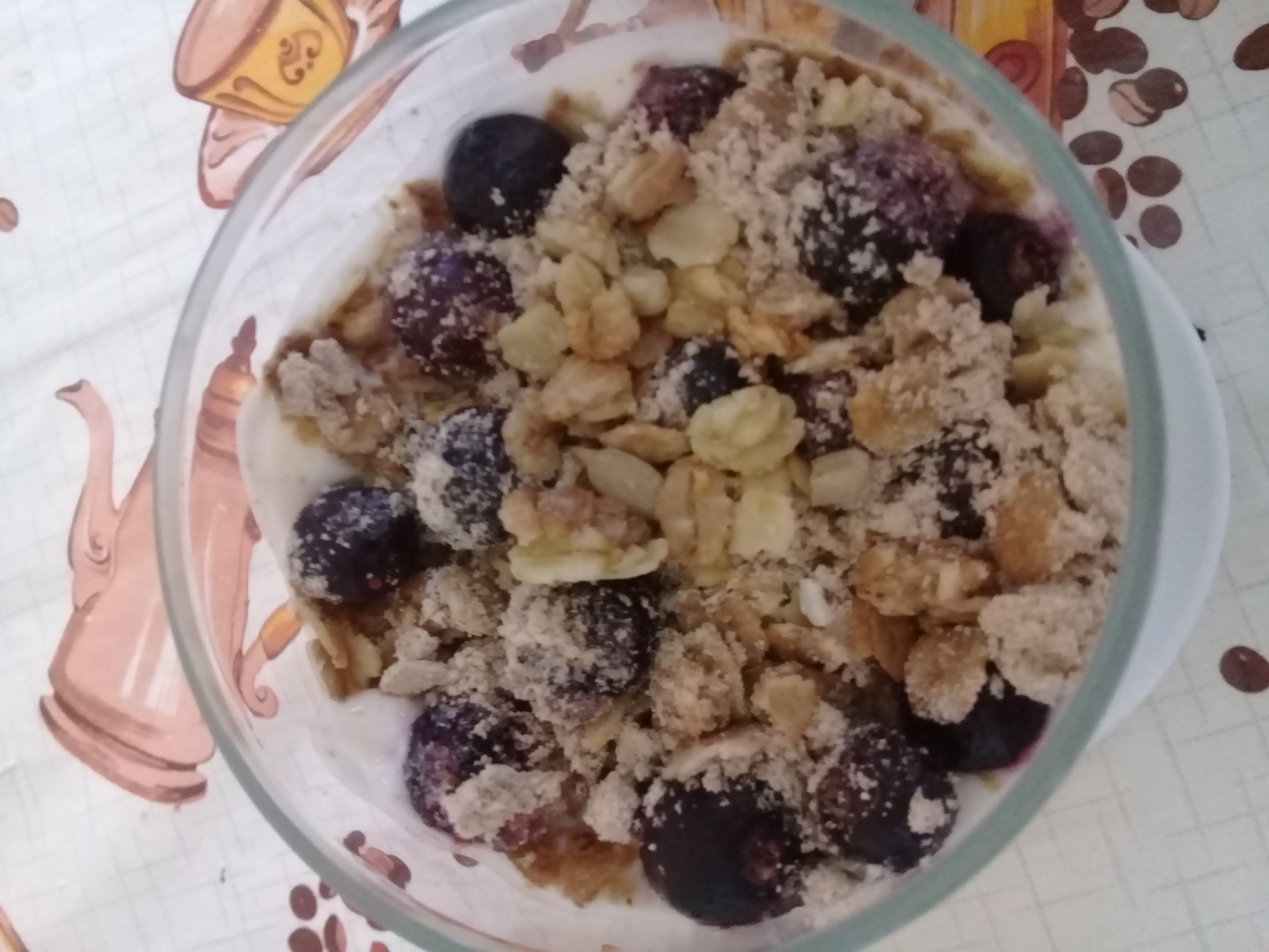 Слоёный сюрприз из коктейля капучино
