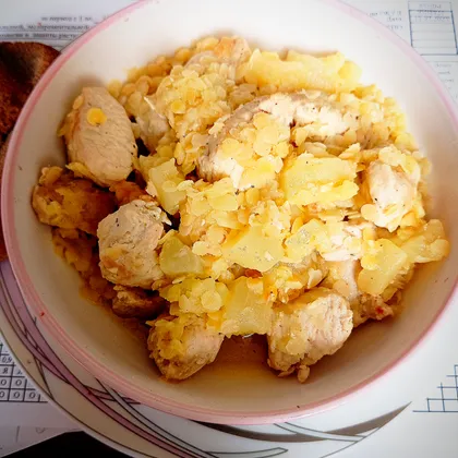 Чечевица с индейкой и кабачком