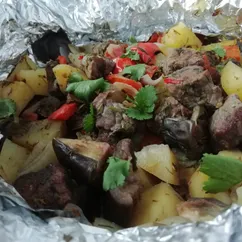 Говядина с овощами запеченая в красном вине😋😋😋👍🏻