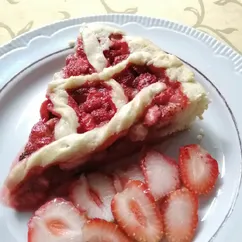 Клубничный пирог🍰