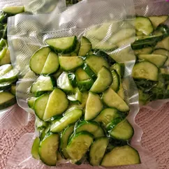 Вакуумная заморозка огурцов на зиму