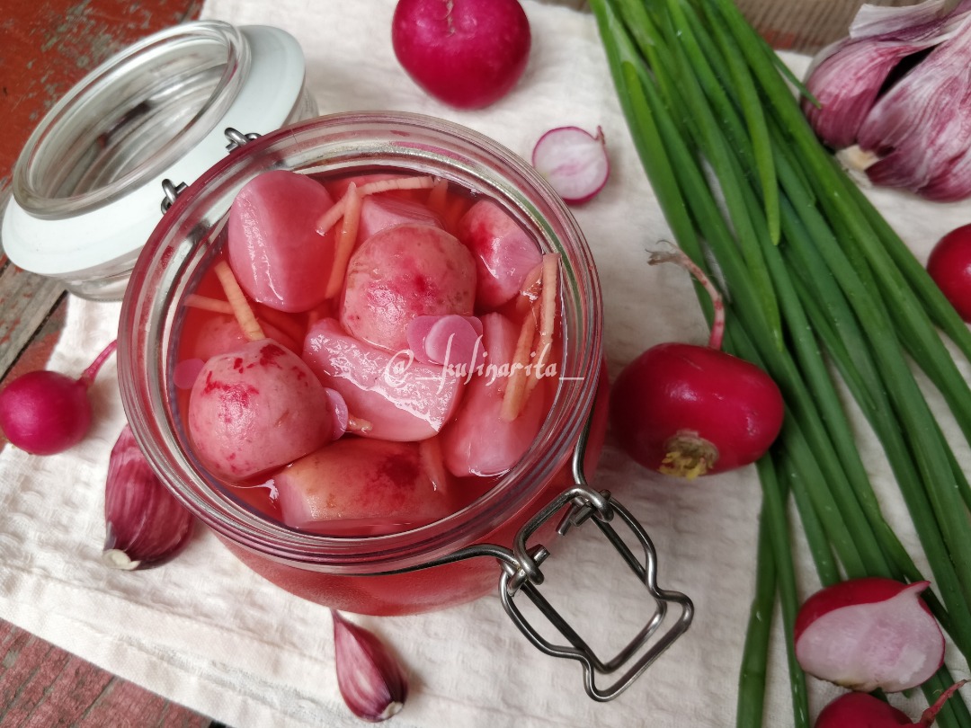 Маринованный редис