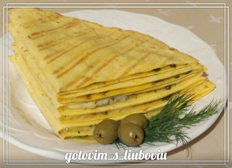 Тортилья с сыром и зеленью