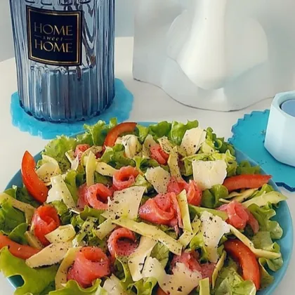 Салат с сёмгой слабосоленой